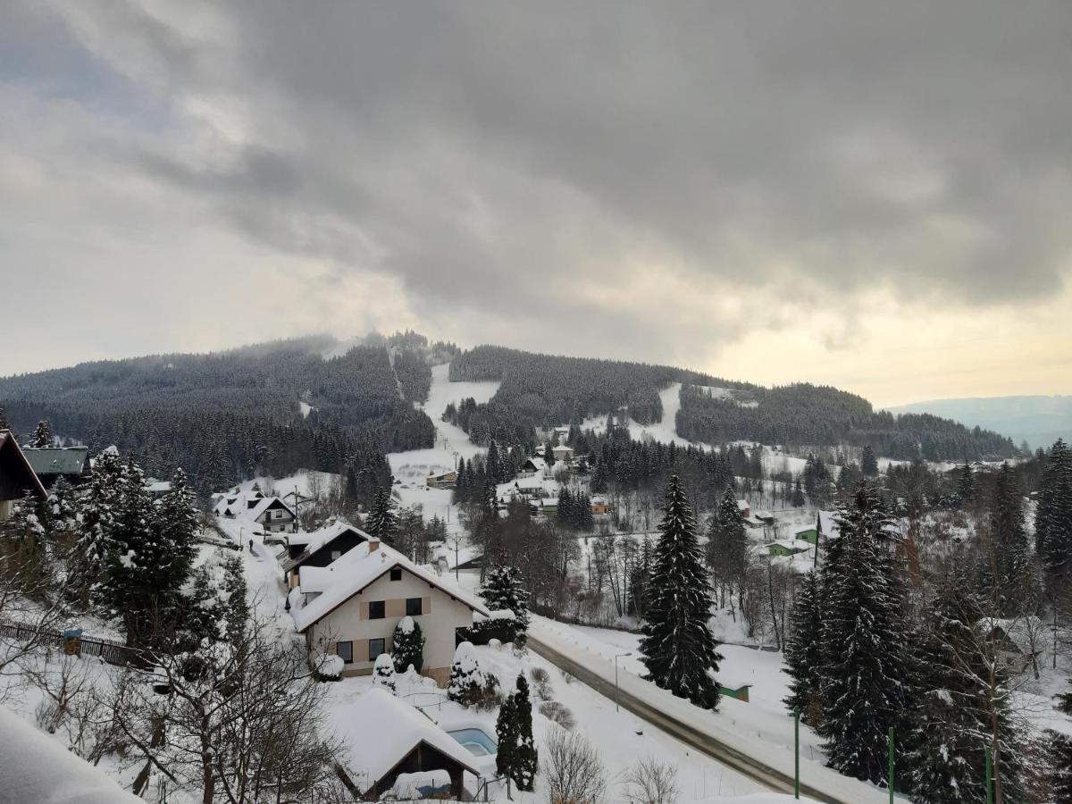 Apartmany Tereza Albrechtice v Jizerskych horach Luaran gambar